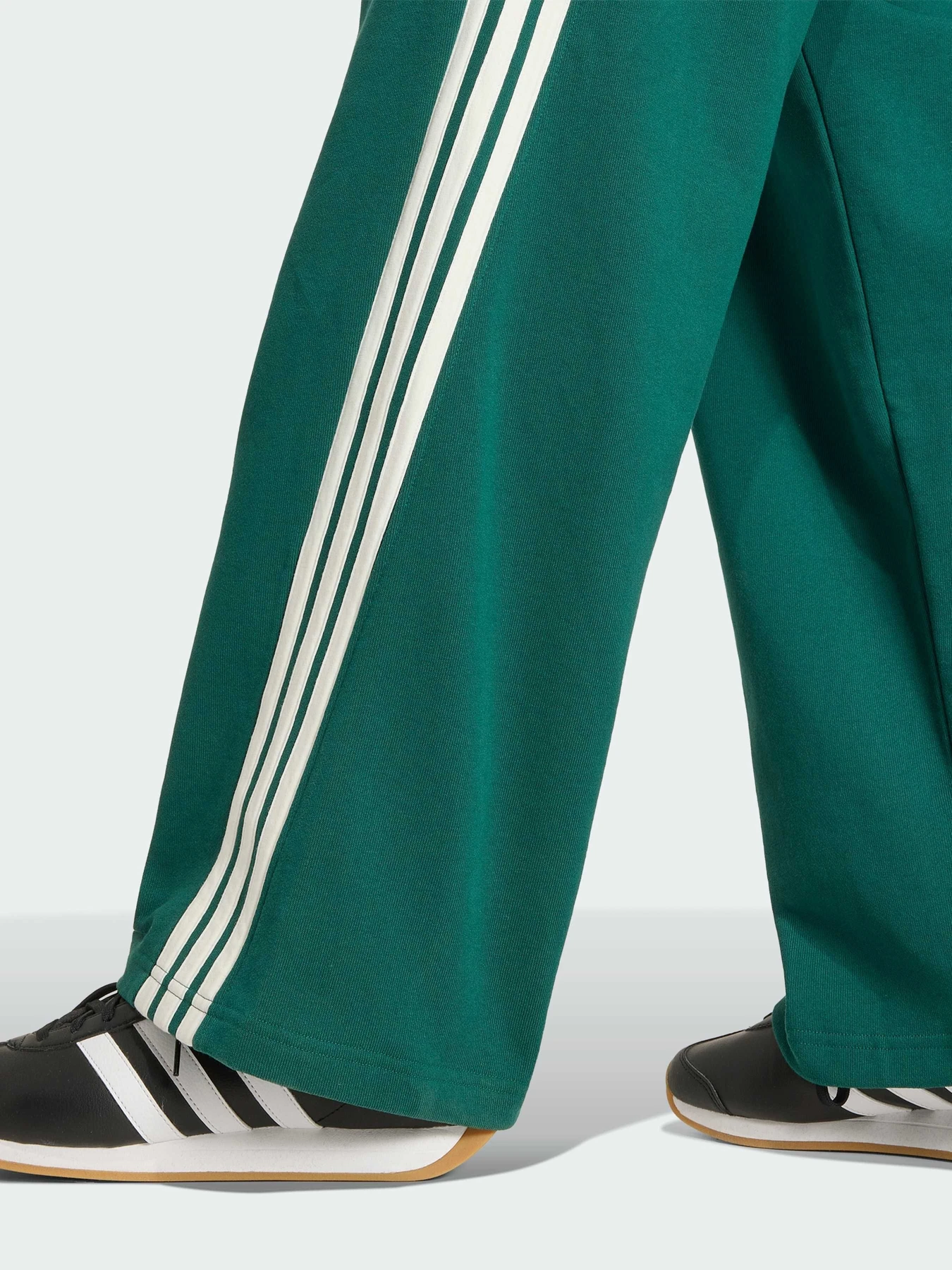 Брюки Adidas 3 Stripes модель KW2400 Фото