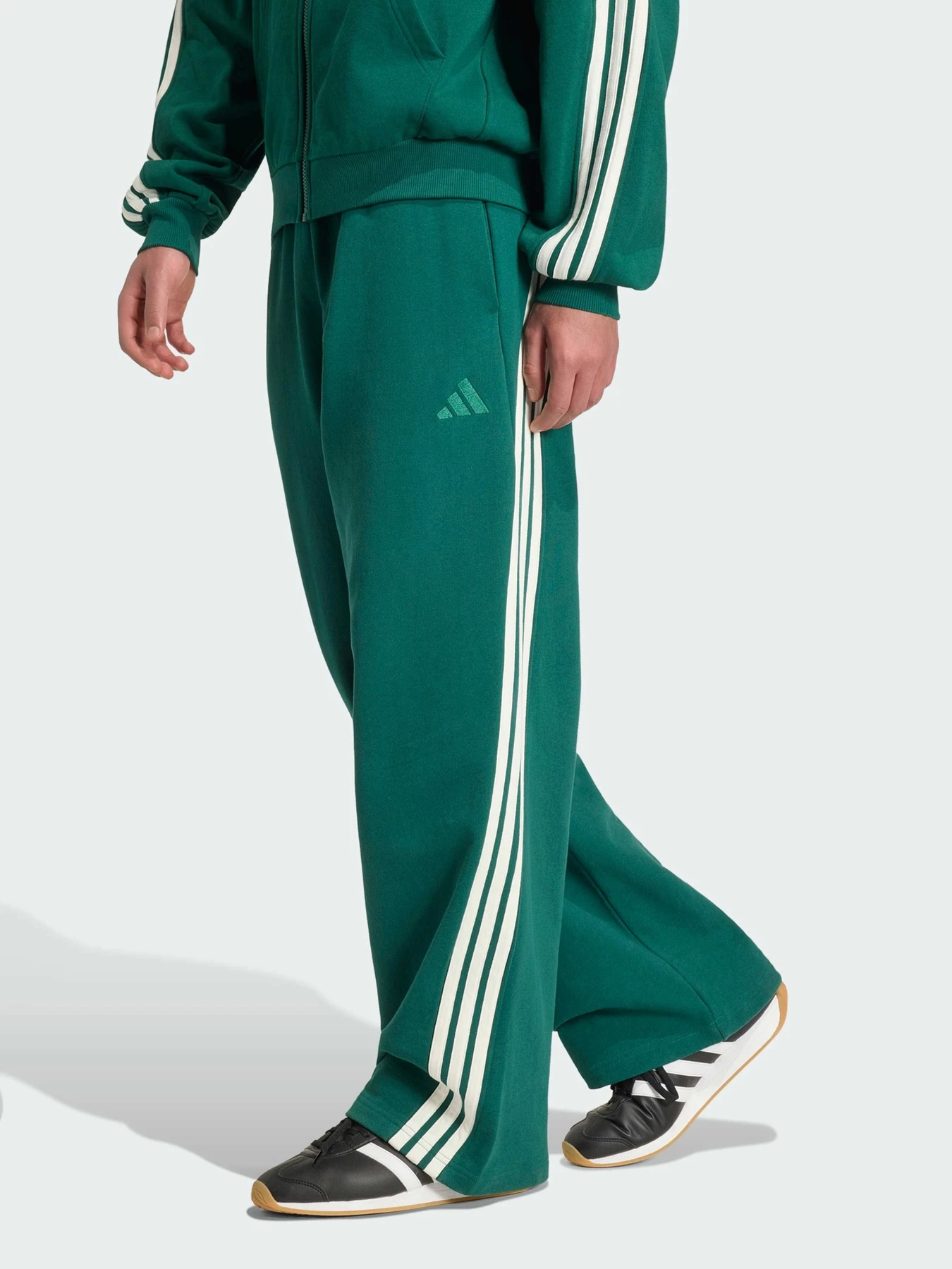 Брюки Adidas 3 Stripes модель KW2400 Фото