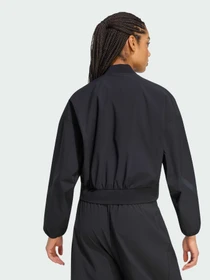 Куртки и дубленки Adidas ZNE модель KF6413 Фото