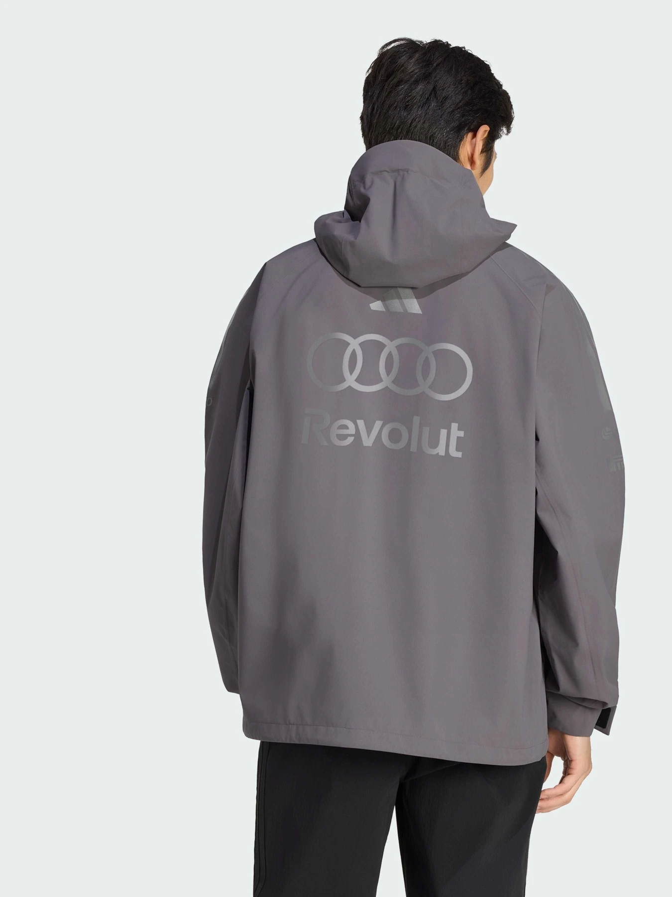 Куртки и дубленки Adidas модель KE9093 Фото