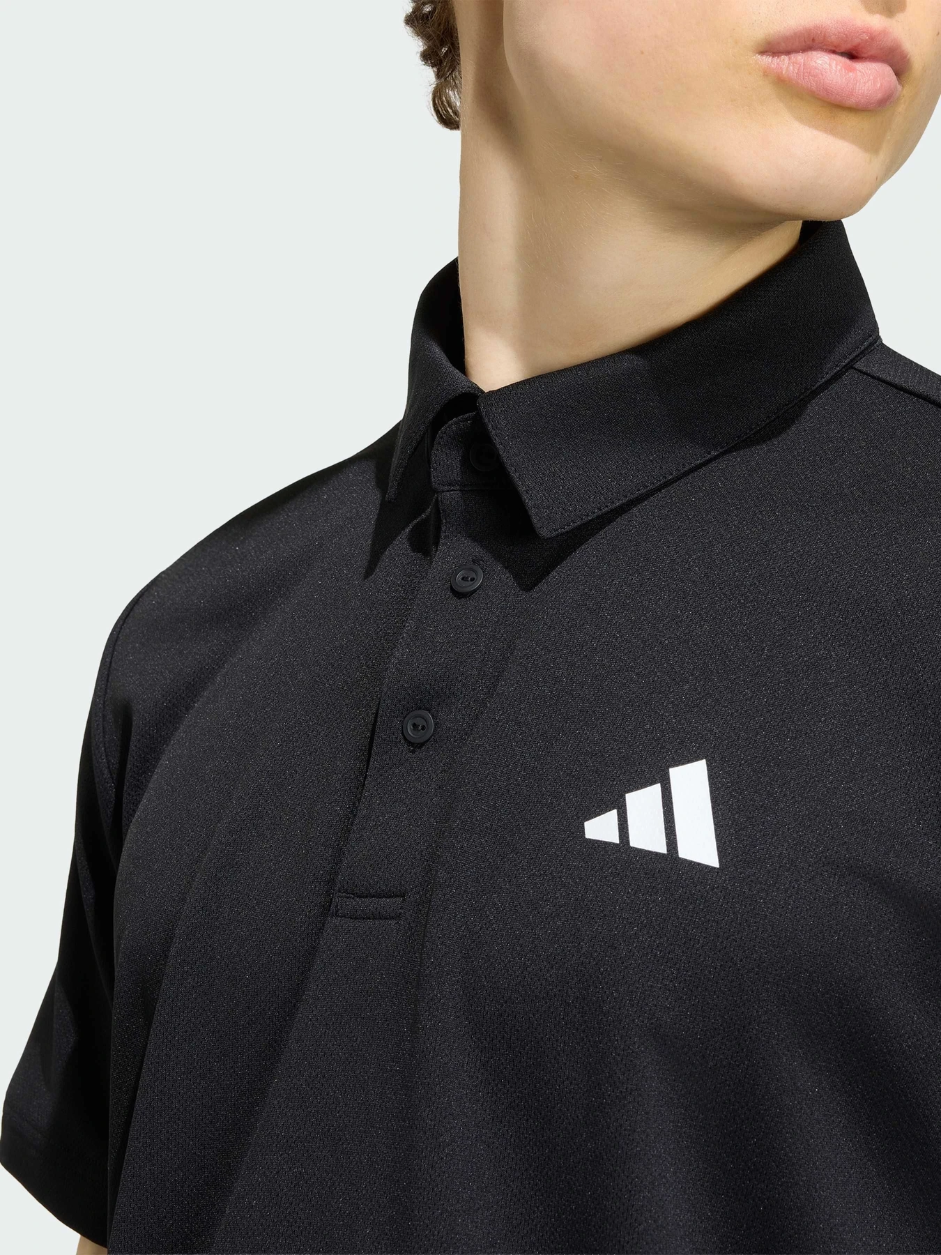 Футболки и поло Adidas модель KF7469 Футболки и поло Adidas модель KF7469 Фото