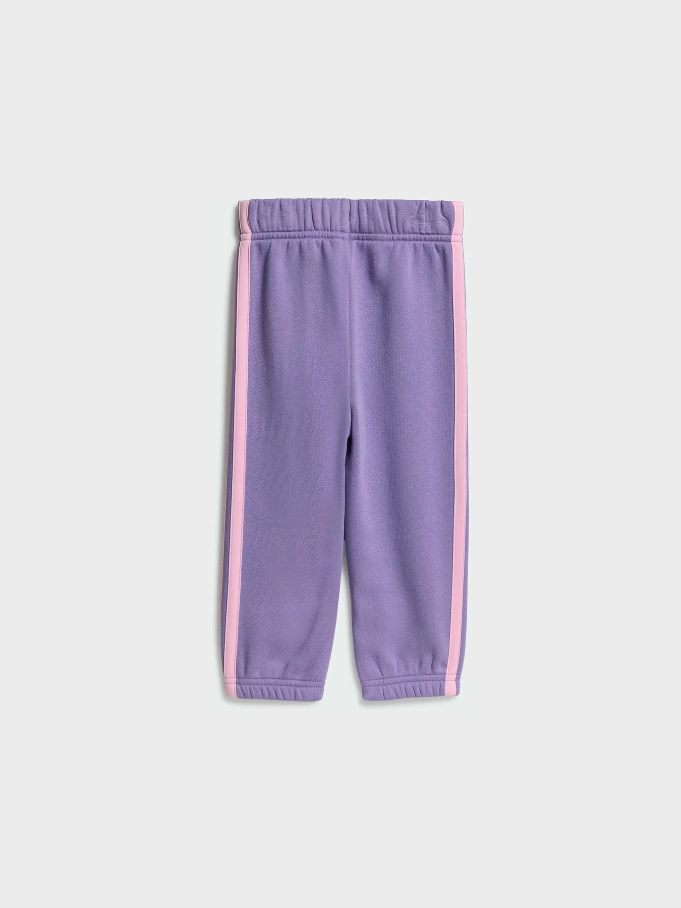 Костюмы Adidas Adidas Essentials модель KT3303 Костюмы Adidas Adidas Essentials модель KT3303 Фото