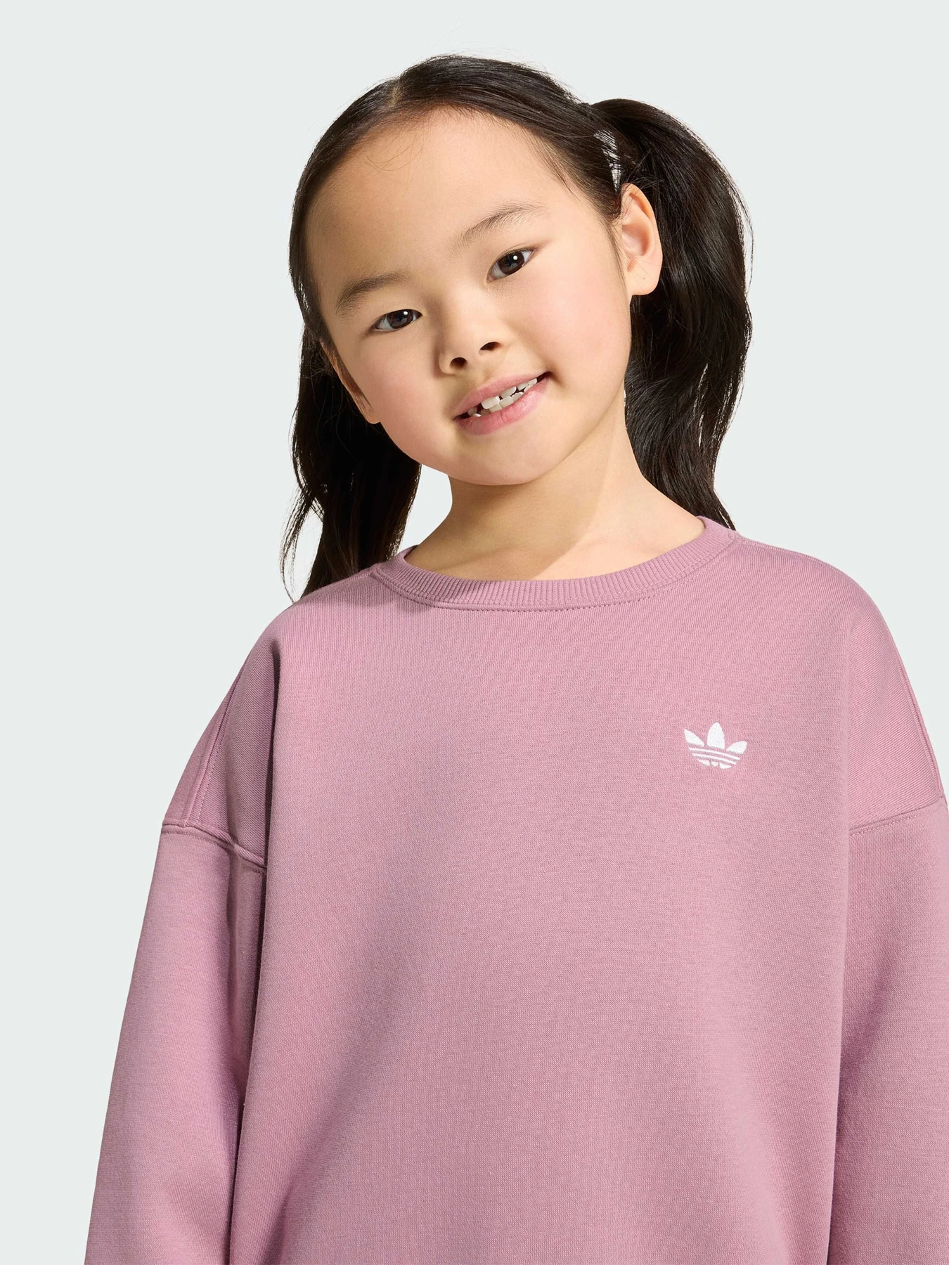 Костюмы Adidas модель KT2242 Костюмы Adidas модель KT2242 Фото