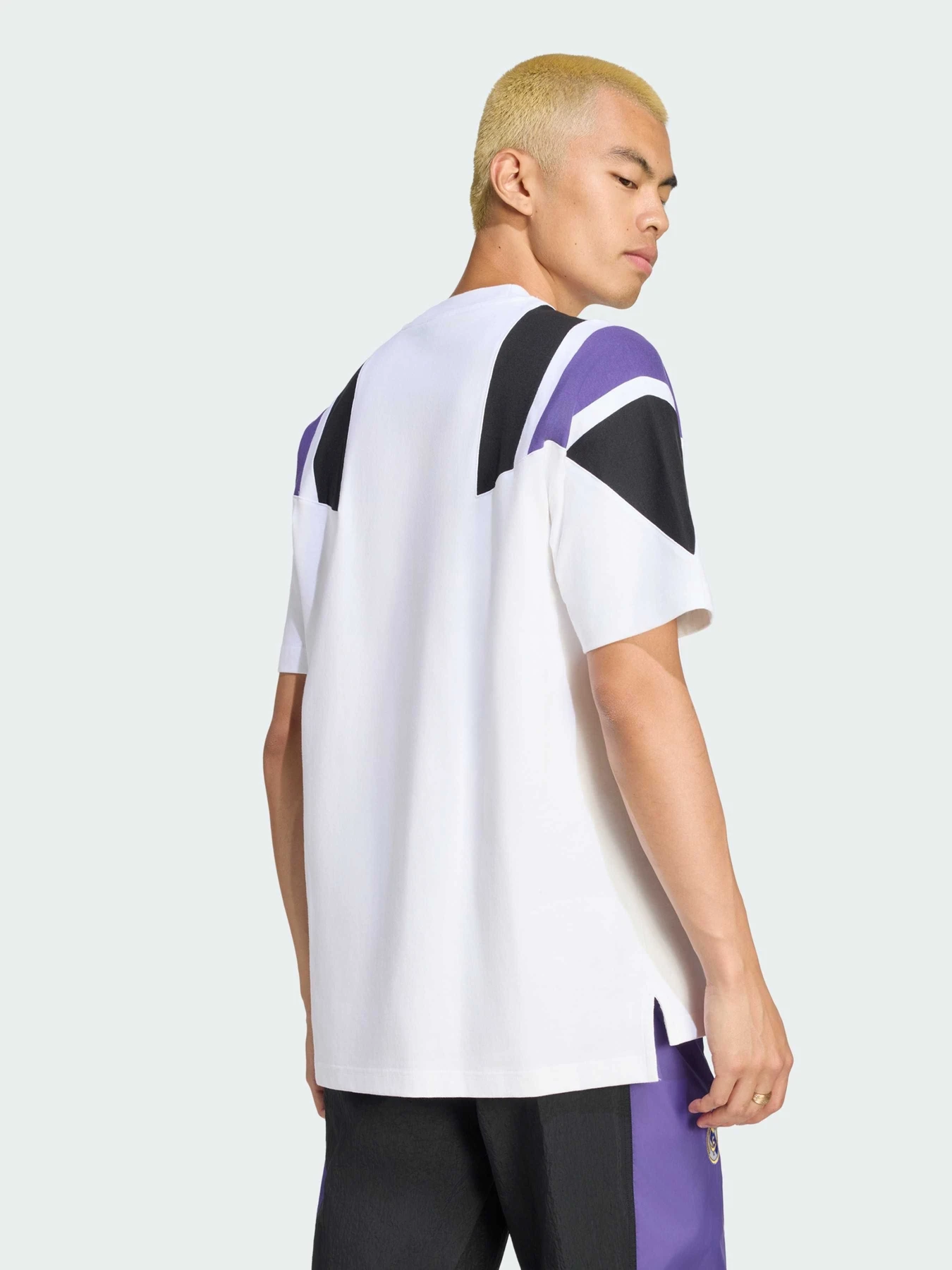 Футболки и поло Adidas EQT модель KG2988 Футболки и поло Adidas EQT модель KG2988 Фото