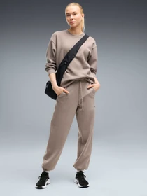 Брюки PUMA W Cloudspun Jogger модель 527503 Фото