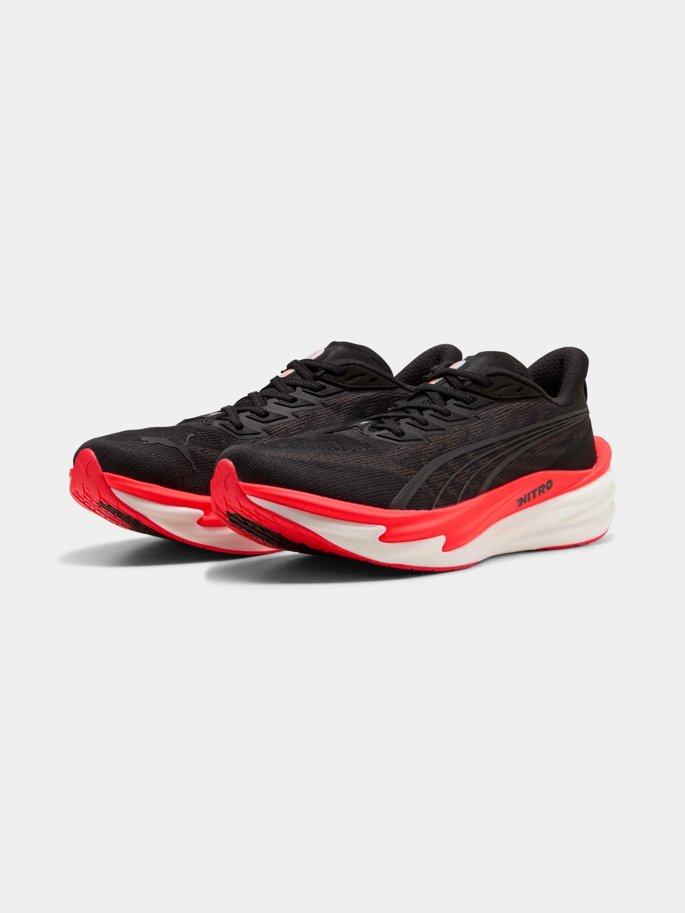 Кросівки PUMA Deviate Nitro 4 модель 312123 Фото