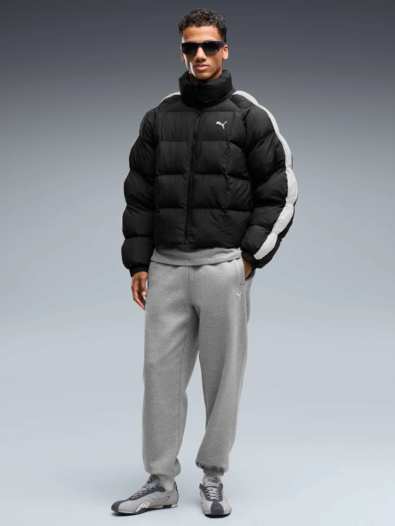 Брюки PUMA Select Essentials Sweatpants модель 634733 Фото
