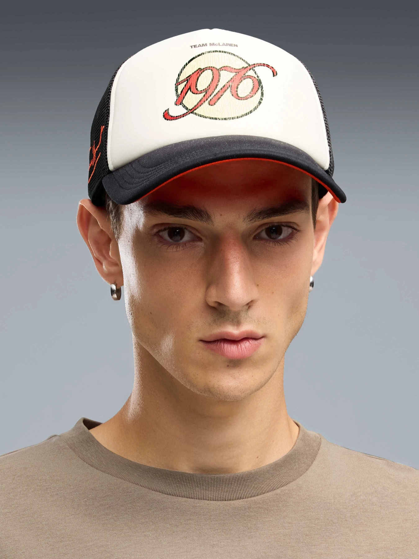 Кеды PUMA Mclaren Jameshunt Truckercap модель 027583 Кеды PUMA Mclaren Jameshunt Truckercap модель 027583 Фото