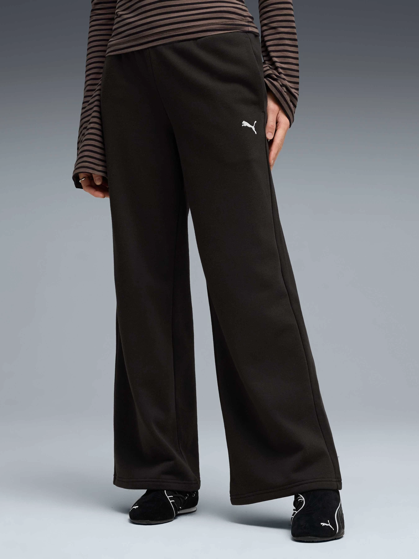 Брюки PUMA Ess Wide Leg Pants модель 692919 Брюки PUMA Ess Wide Leg Pants модель 692919 Фото