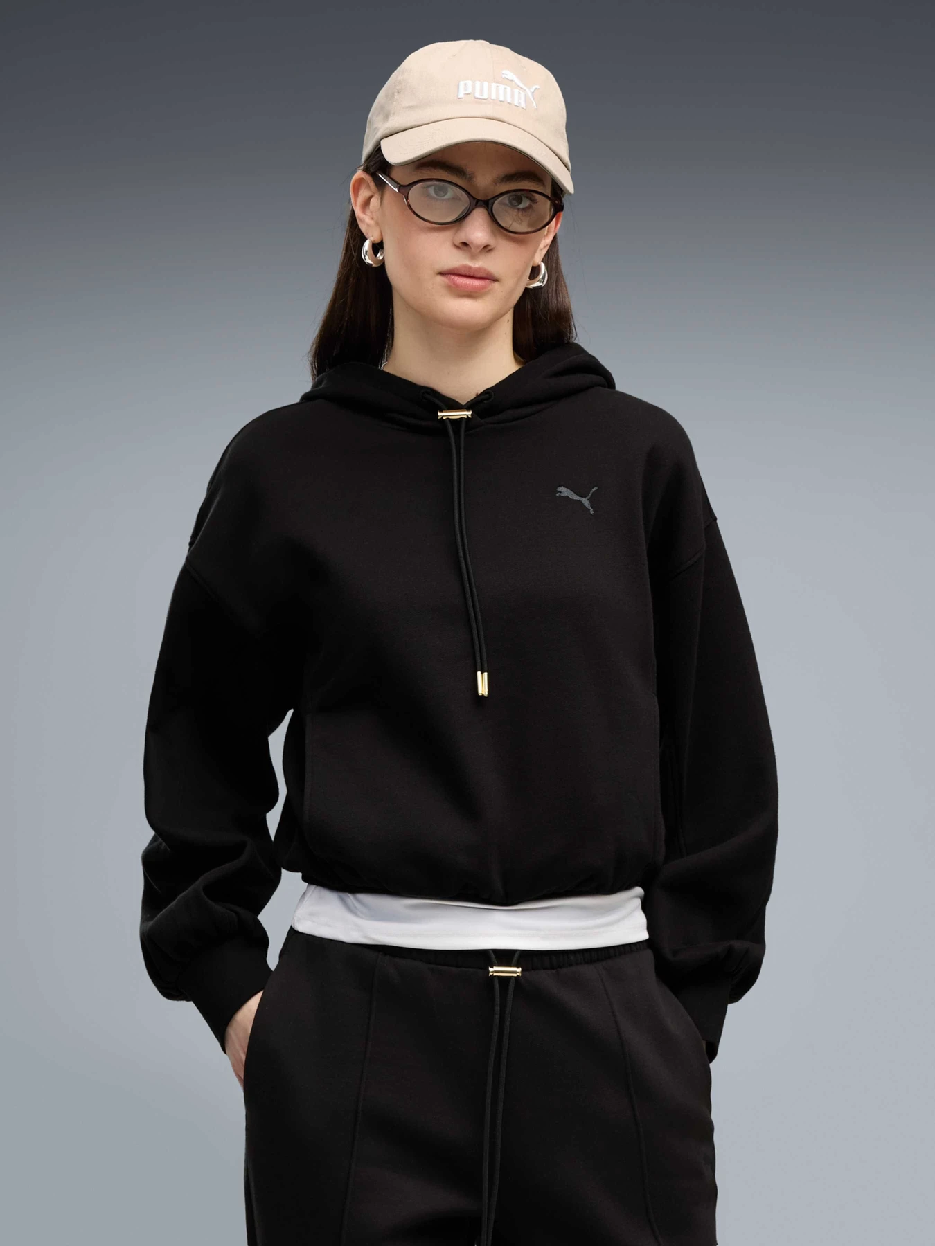 Худи и свитшоты PUMA Her Hoodie модель 694027 Худи и свитшоты PUMA Her Hoodie модель 694027 Фото