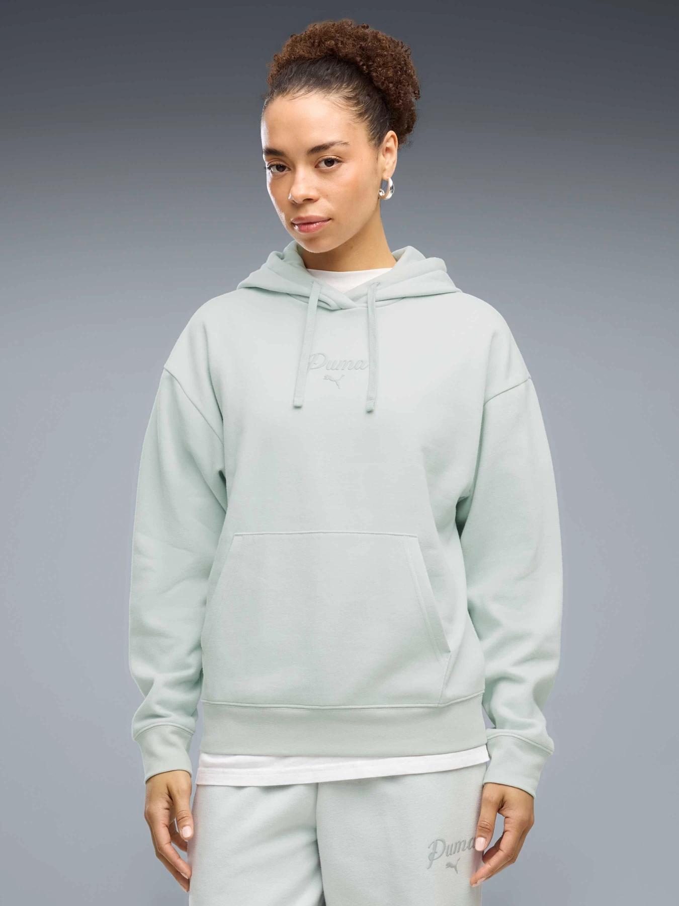 Худі та світшоти PUMA Ess Script Comfort Hoodie Fl модель 694136 Худі та світшоти PUMA Ess Script Comfort Hoodie Fl модель 694136 Фото