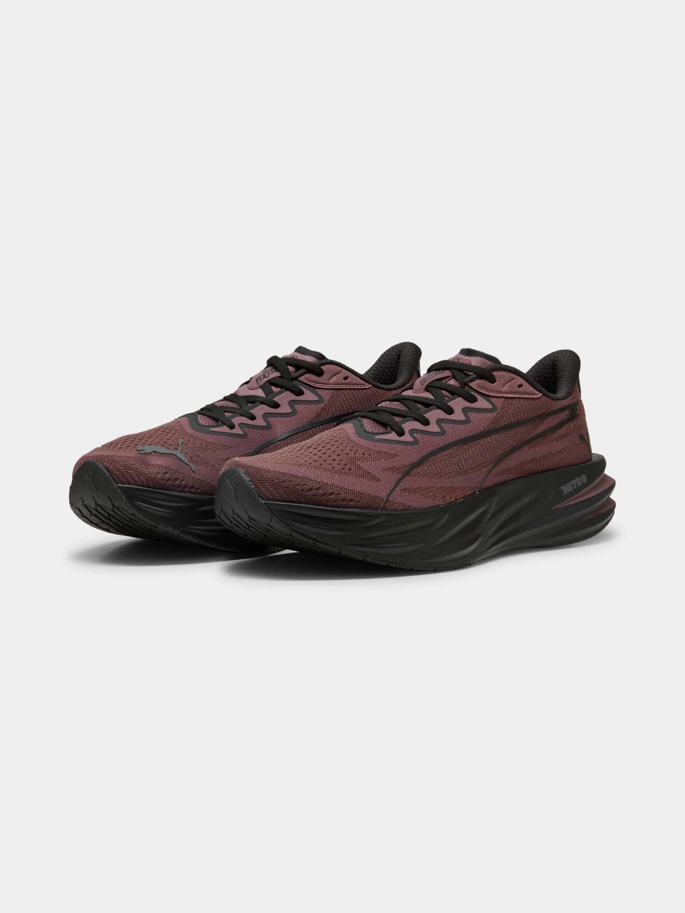 Кросівки PUMA Deviate Pure Nitro модель 313904 Фото