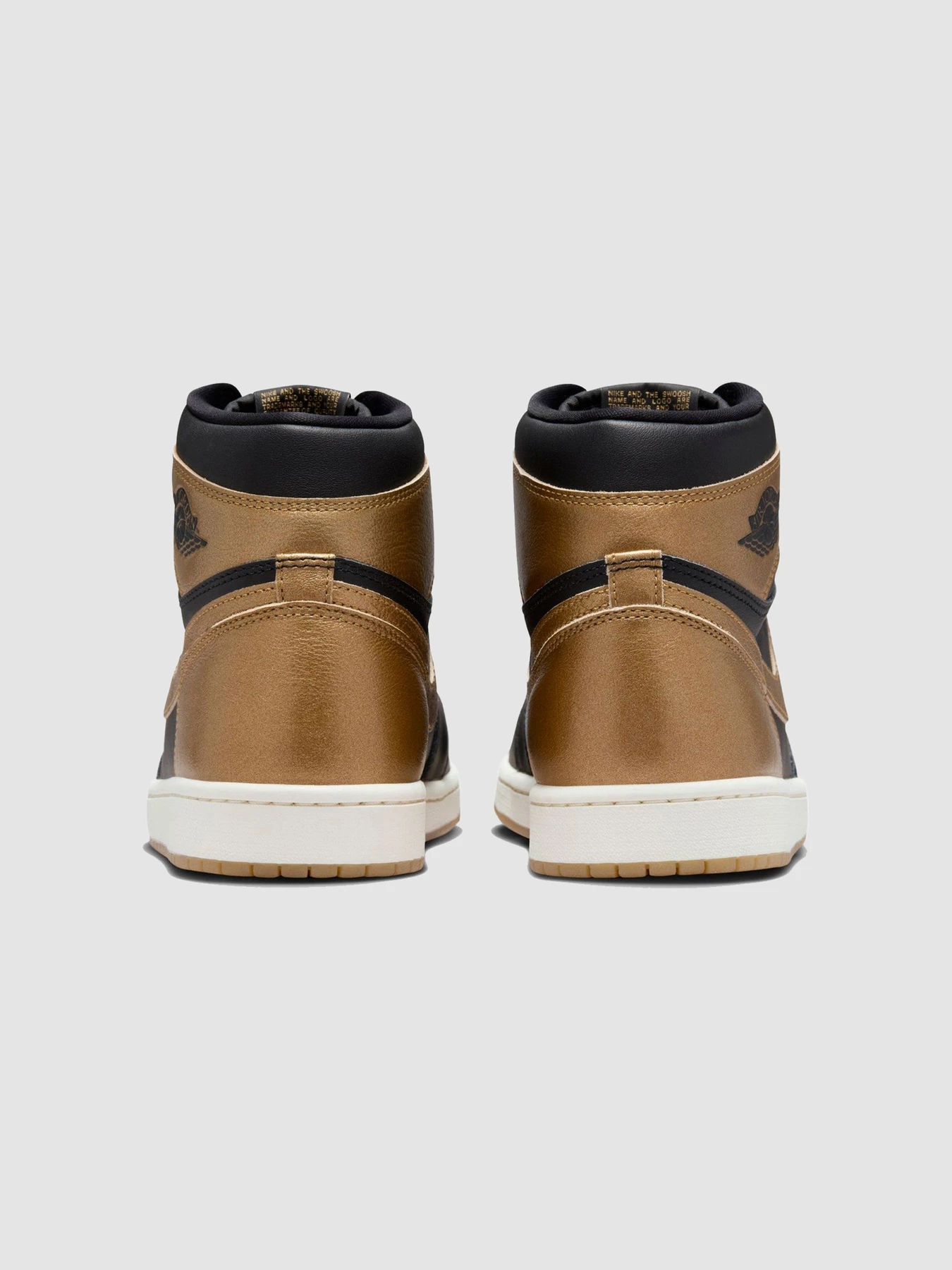 Кросівки Jordan 1 Retro High Og "Black And Gold" модель DZ5485-071 Фото