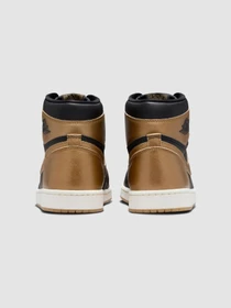 Кросівки Jordan 1 Retro High Og "Black And Gold" модель DZ5485-071 Фото