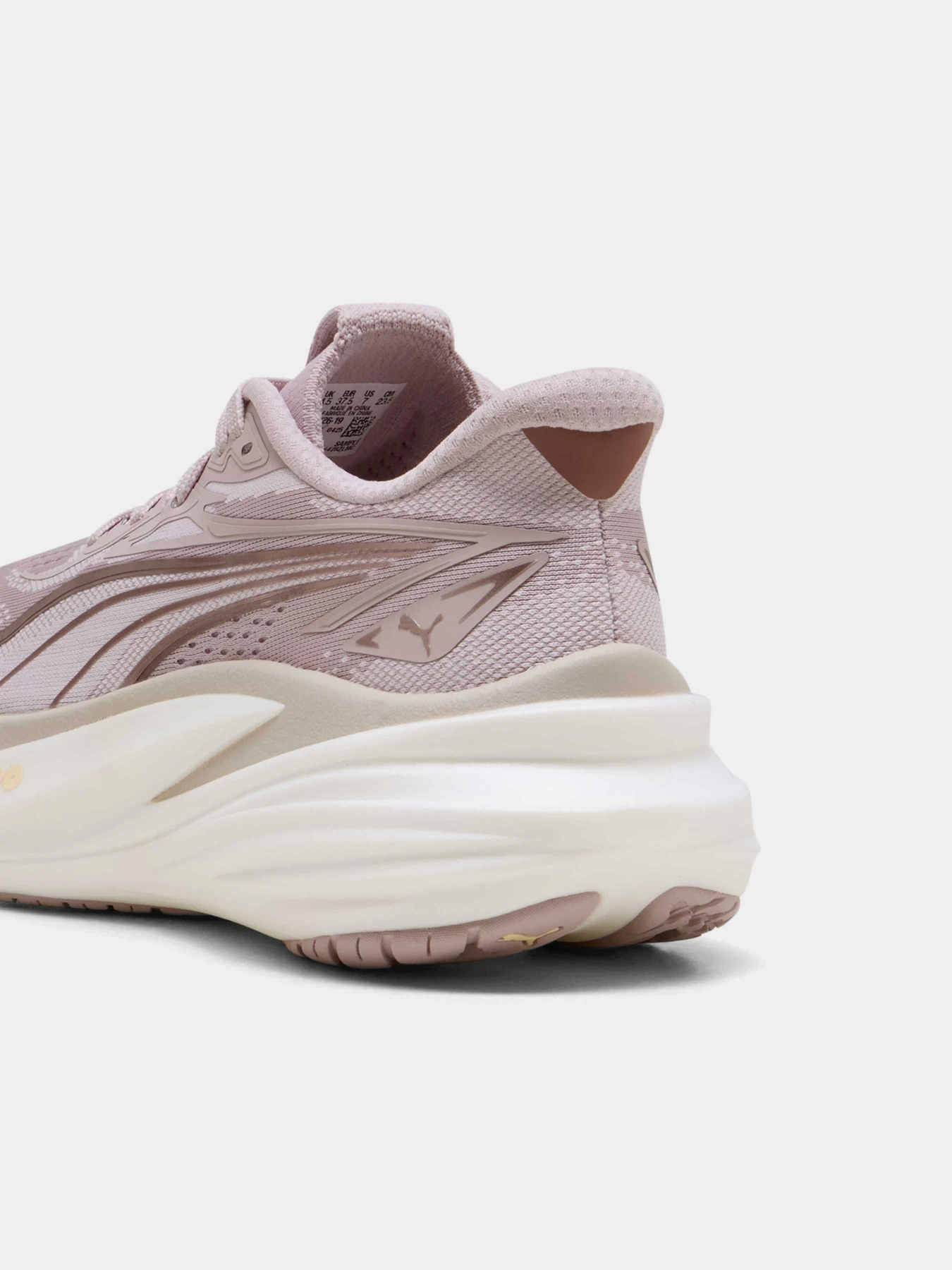 Кросівки PUMA Magmax Nitro 2 Wns модель 312126 Фото