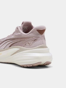 Кросівки PUMA Magmax Nitro 2 Wns модель 312126 Фото
