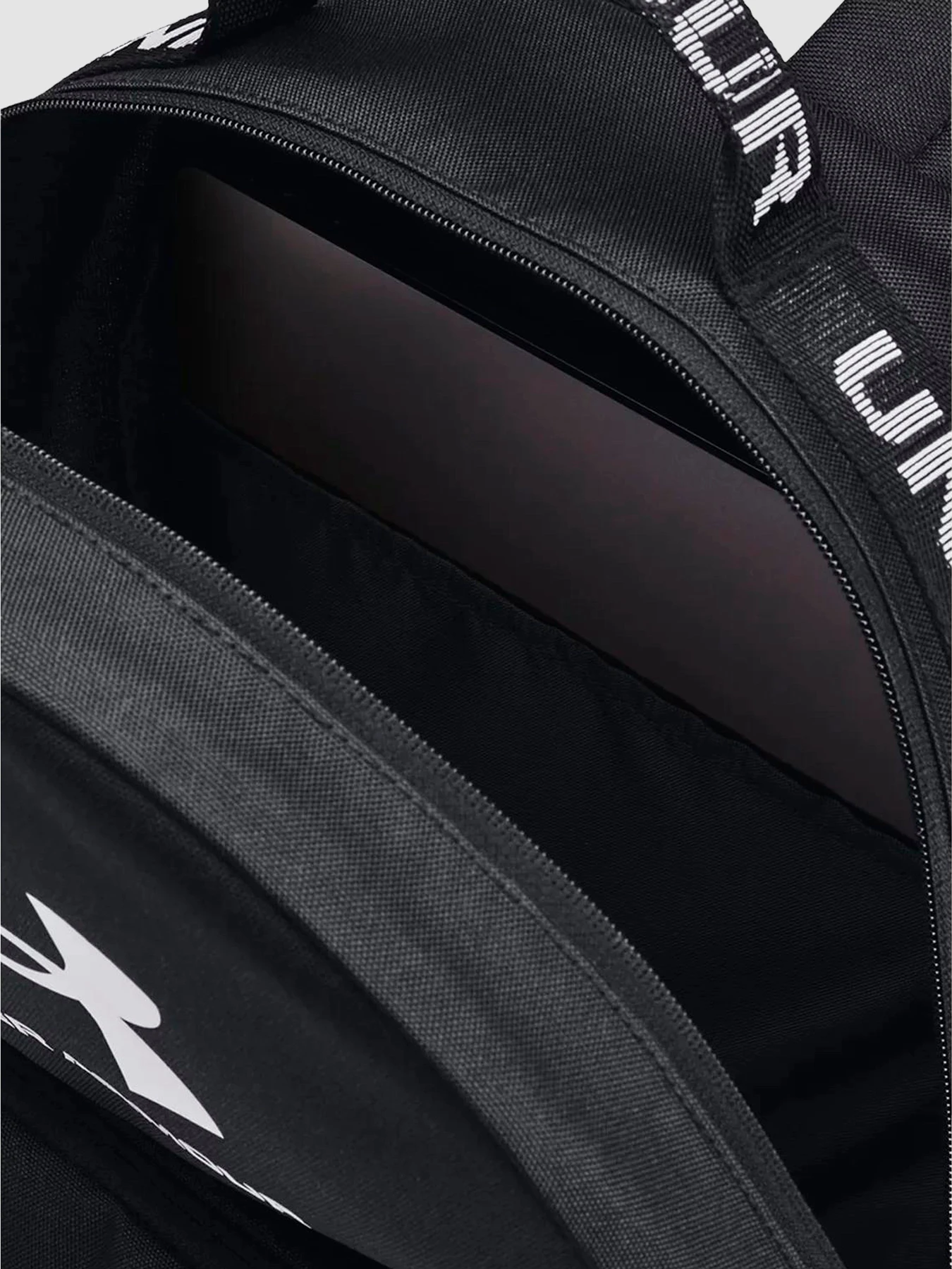Рюкзаки Under Armour Ua Loudon Backpack модель 1378415-001 Фото