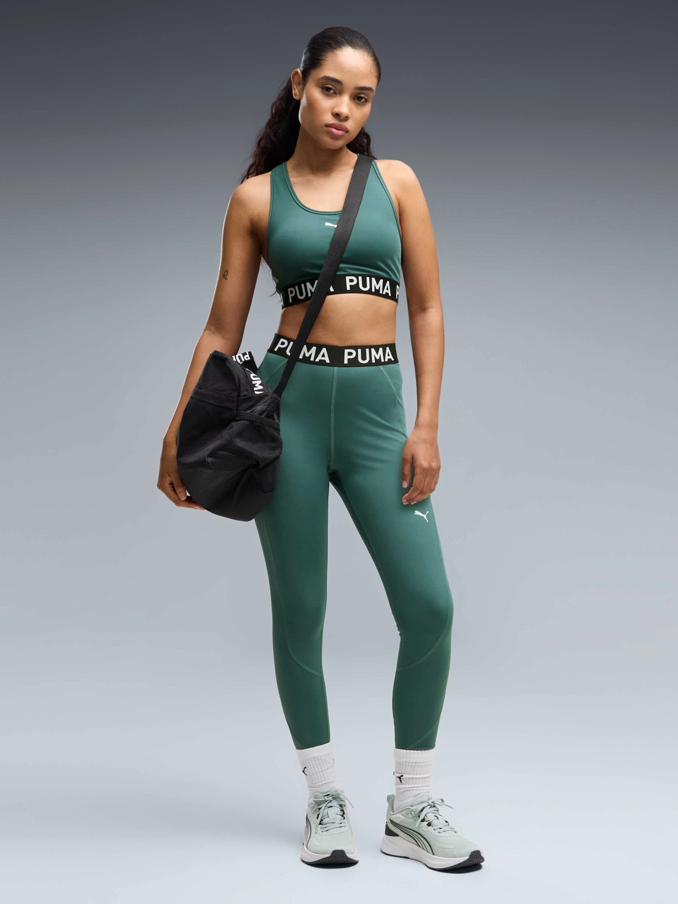 Брюки PUMA W Strong Tight - Hw Fl модель 526000 Фото