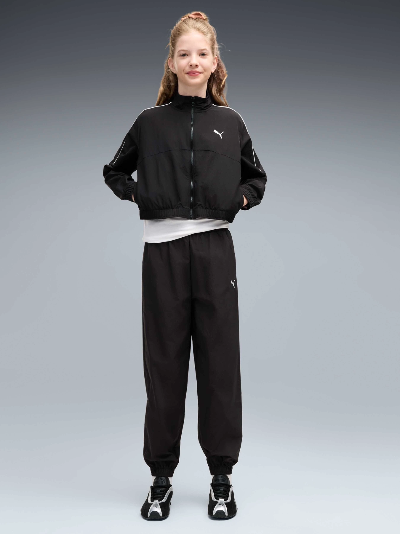 Костюмы PUMA Relaxed Woven Tracksuit G модель 695210 Фото