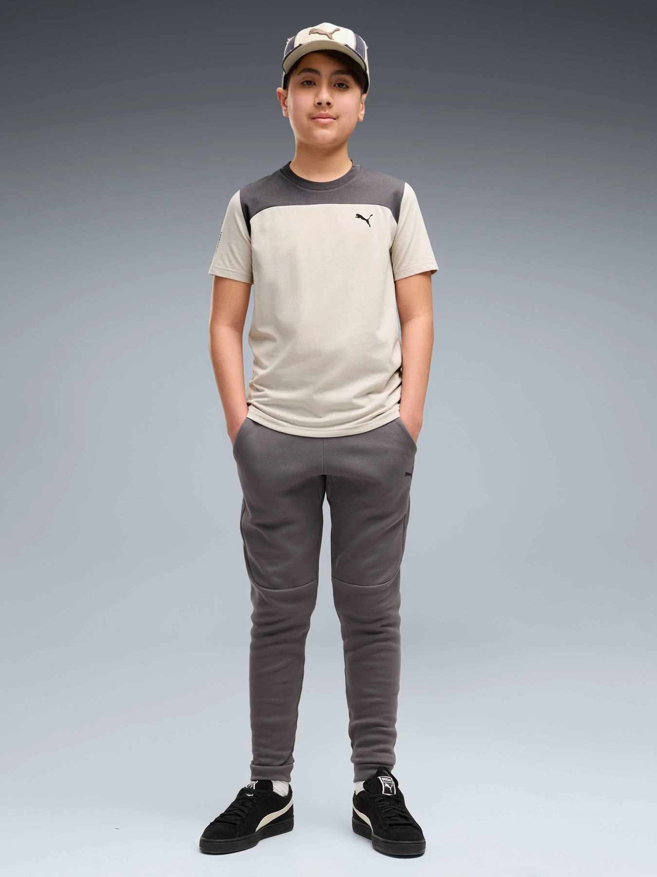 Штани PUMA Tech Pants модель 694734 Штани PUMA Tech Pants модель 694734 Фото