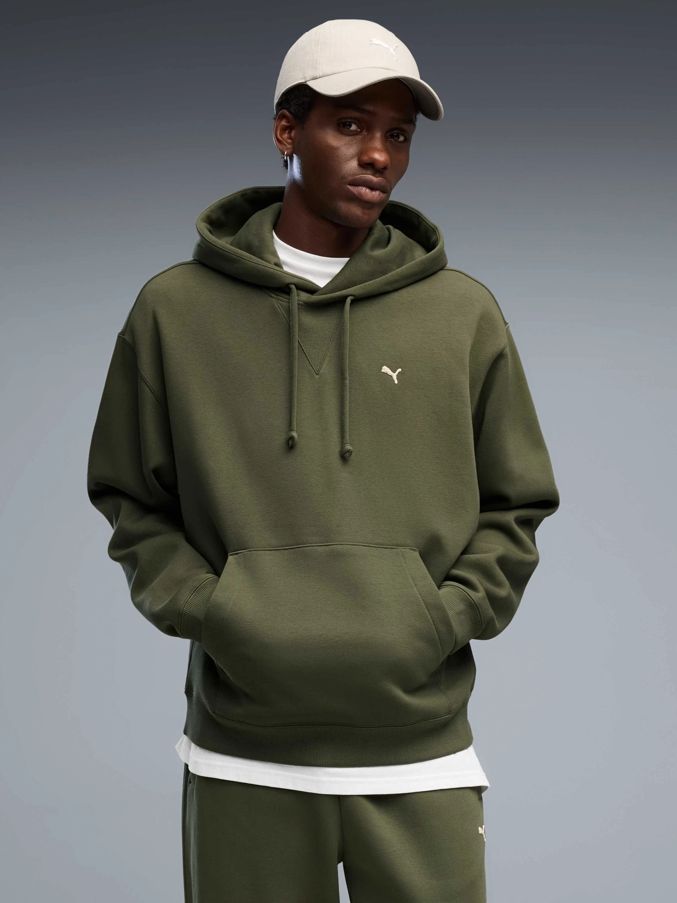 Худі та світшоти PUMA Select Essentials Hoodie модель 634732 Худі та світшоти PUMA Select Essentials Hoodie модель 634732 Фото