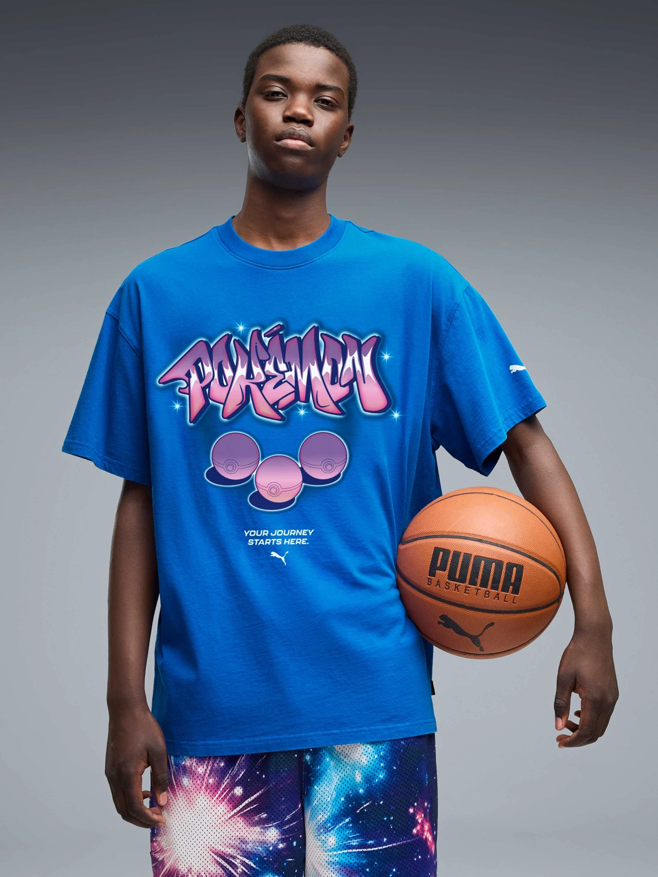 Футболки и поло PUMA Pokemon x Hoops Tee I модель 635655 Фото