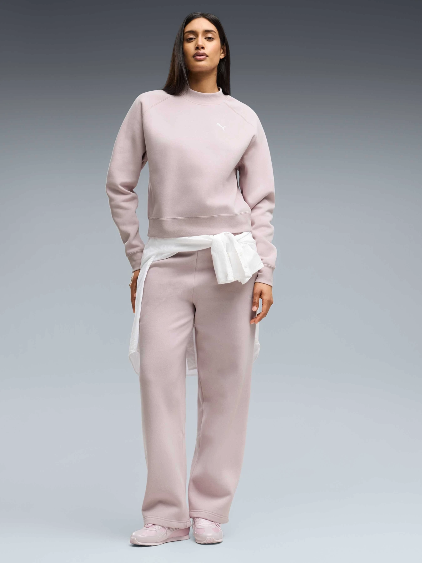 Костюми PUMA Loungewear Standard Sweat Su модель 693995 Фото