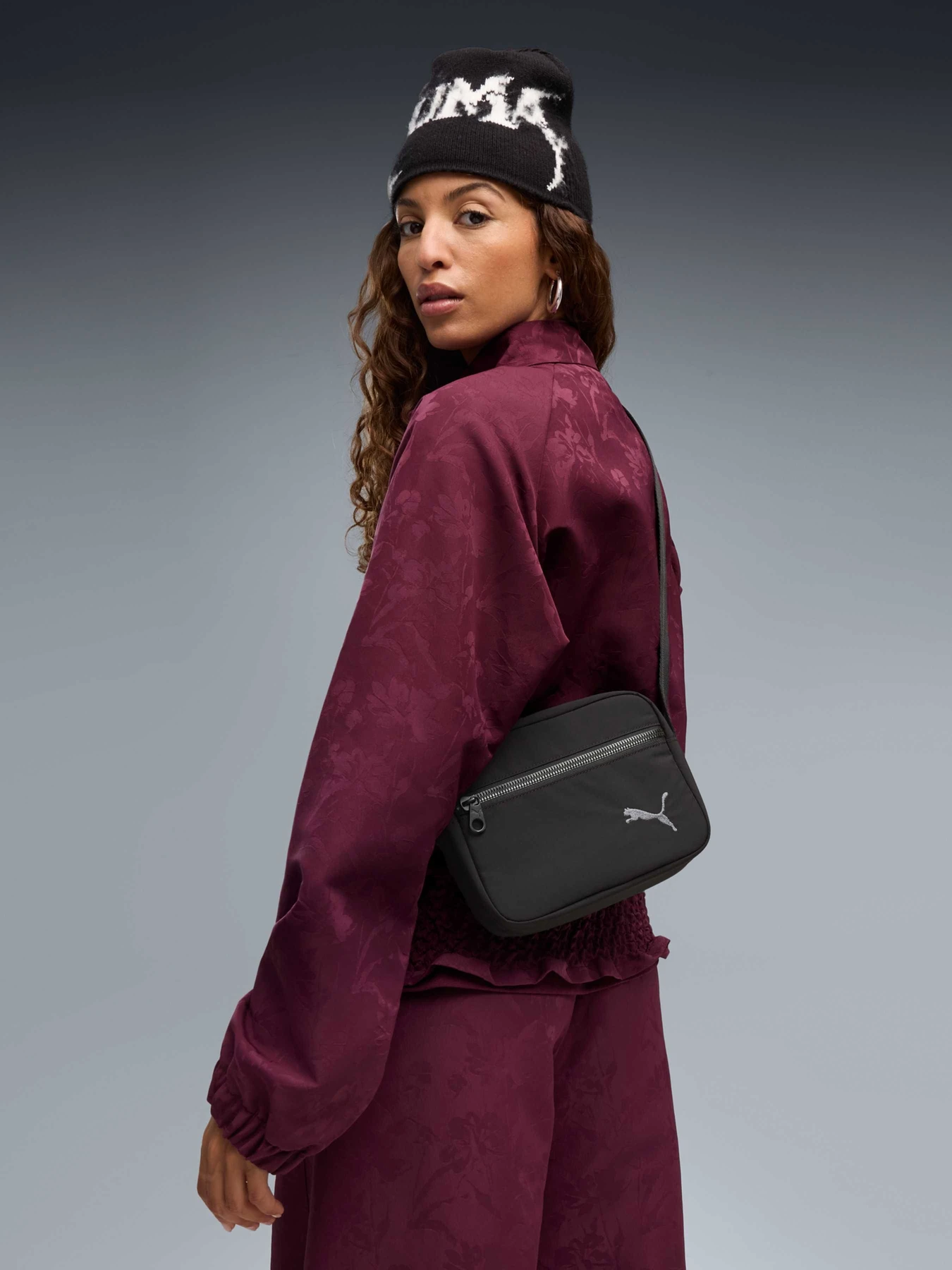 Сумки PUMA Her Crossbody Bag модель 092768 Фото