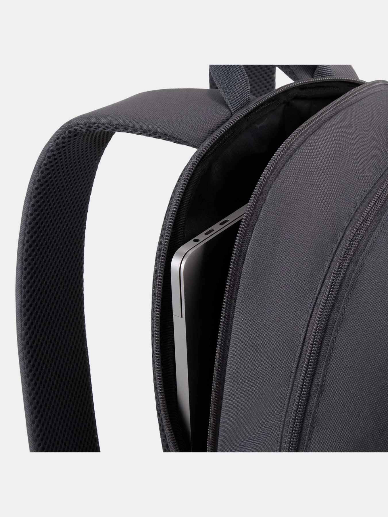 Рюкзаки PUMA Fundamental Backpack модель 091801 Рюкзаки PUMA Fundamental Backpack модель 091801 Фото