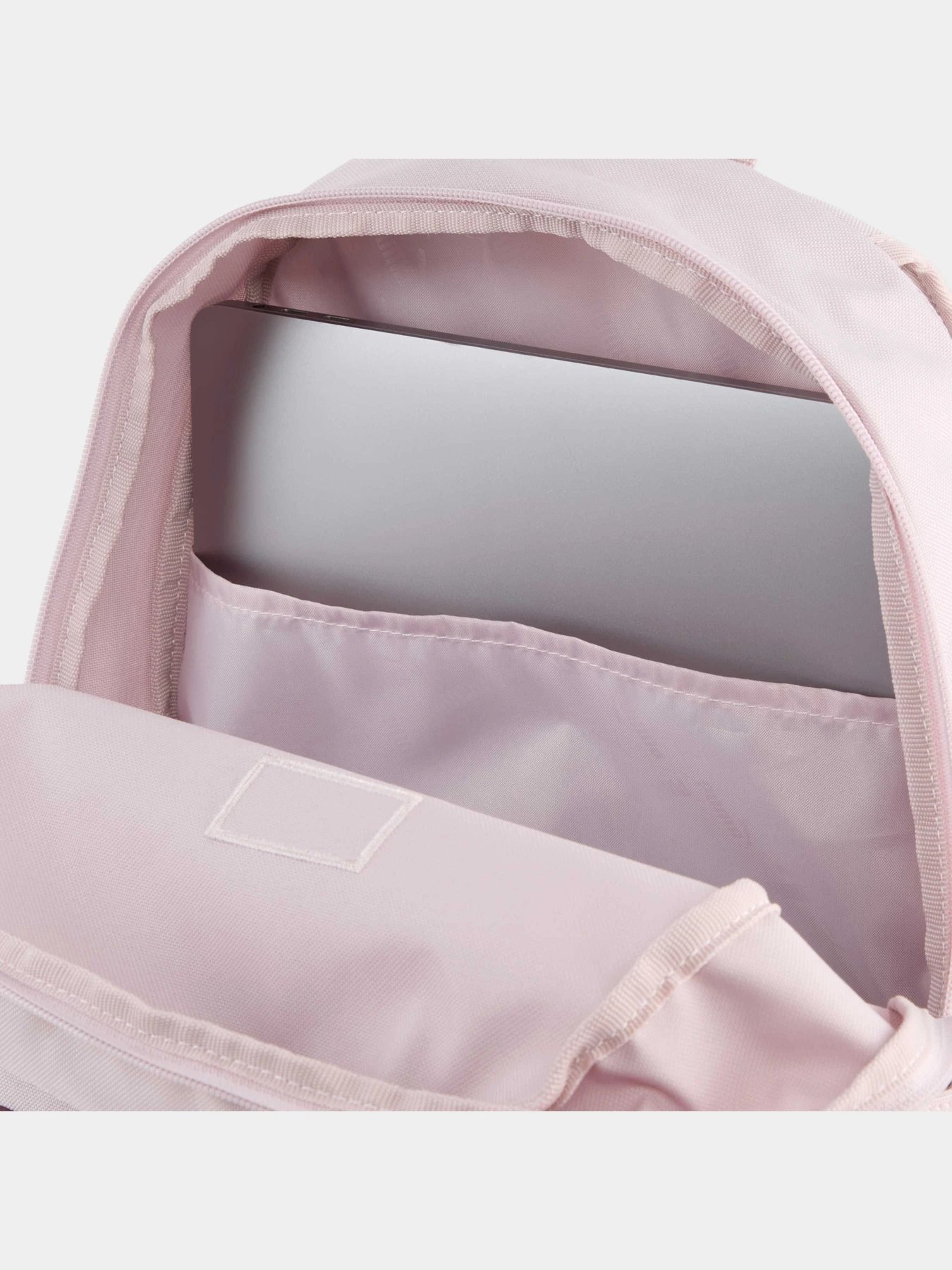 Рюкзаки PUMA Phase Patch Backpack модель 092938 Фото