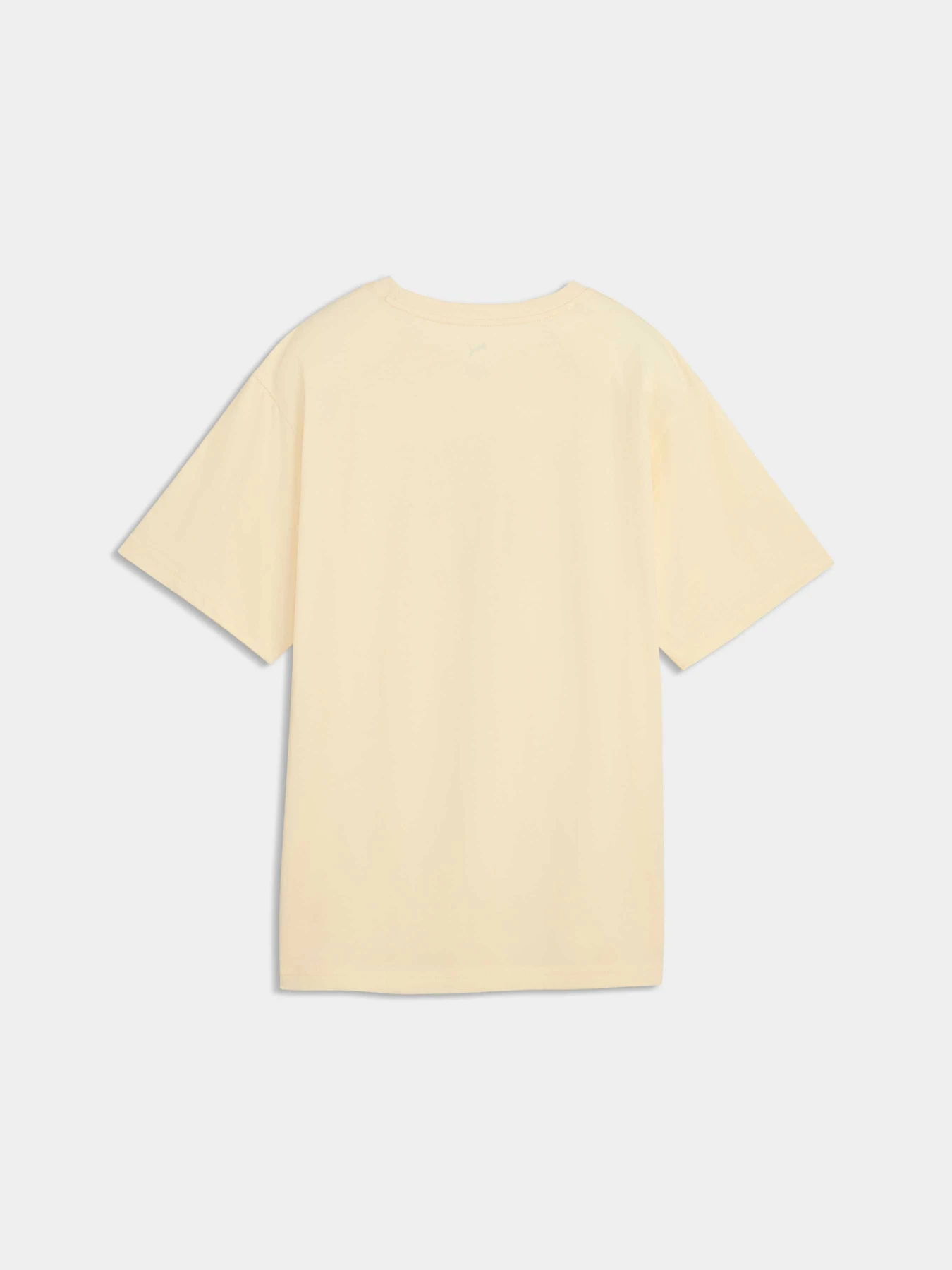 Футболки и поло PUMA Graphics Relaxed Charm Tee модель 694008 Футболки и поло PUMA Graphics Relaxed Charm Tee модель 694008 Фото