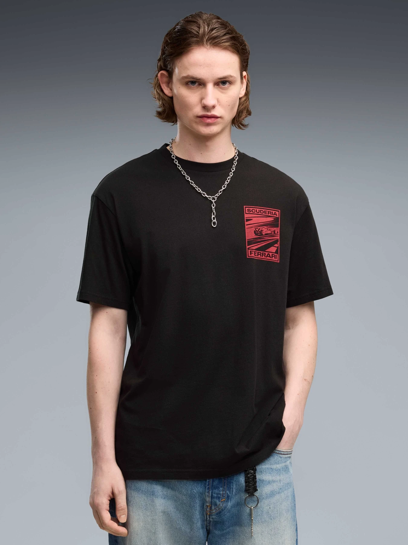 Футболки і поло PUMA Ferrari Graphic Tee модель 637013 Футболки і поло PUMA Ferrari Graphic Tee модель 637013 Фото