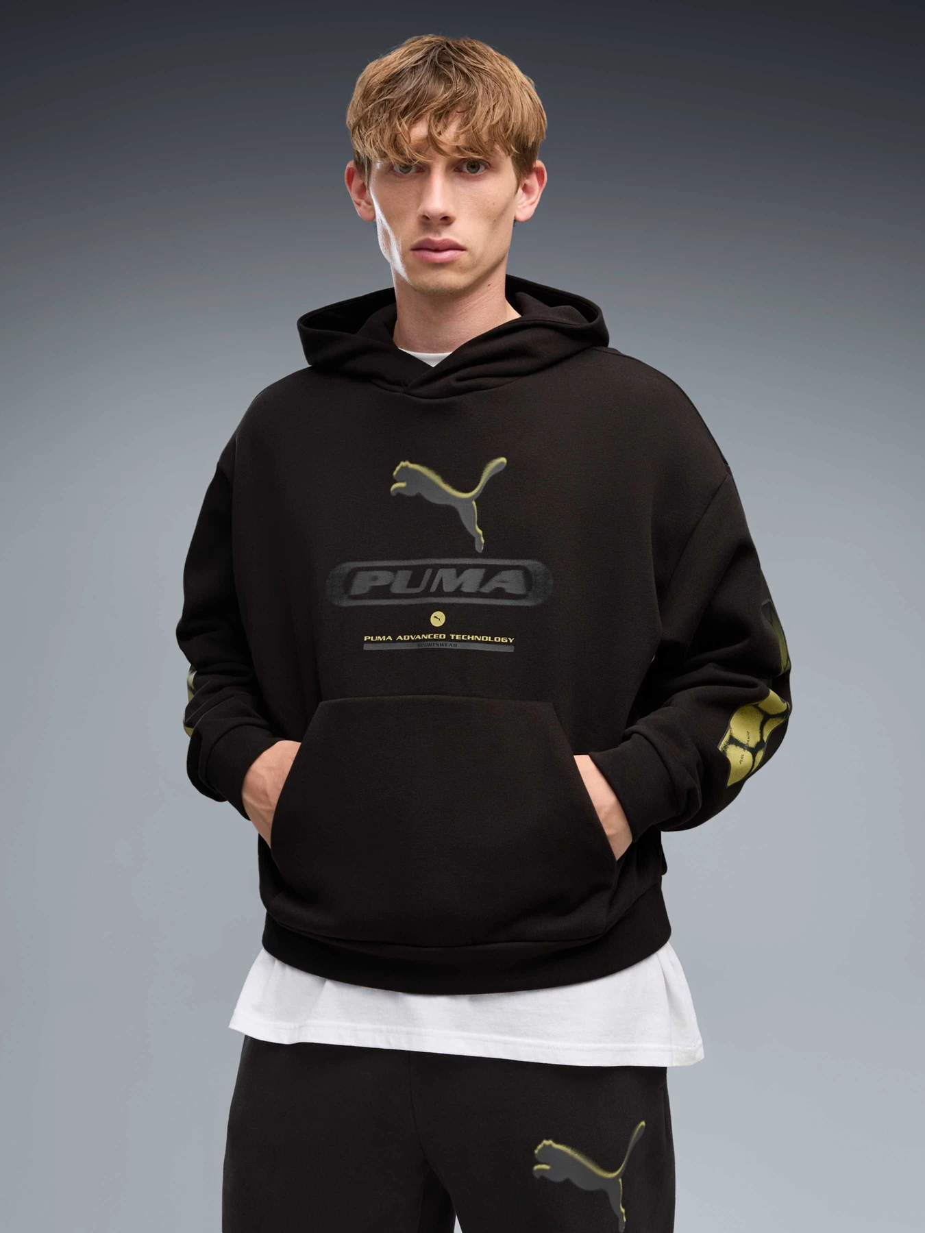 Худі та світшоти PUMA Sport Street Boxy Graph модель 694322 Фото