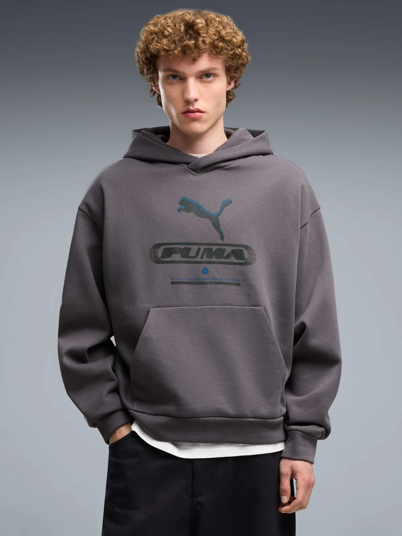 Худі та світшоти PUMA Sport Street Boxy Graph модель 694322 Фото
