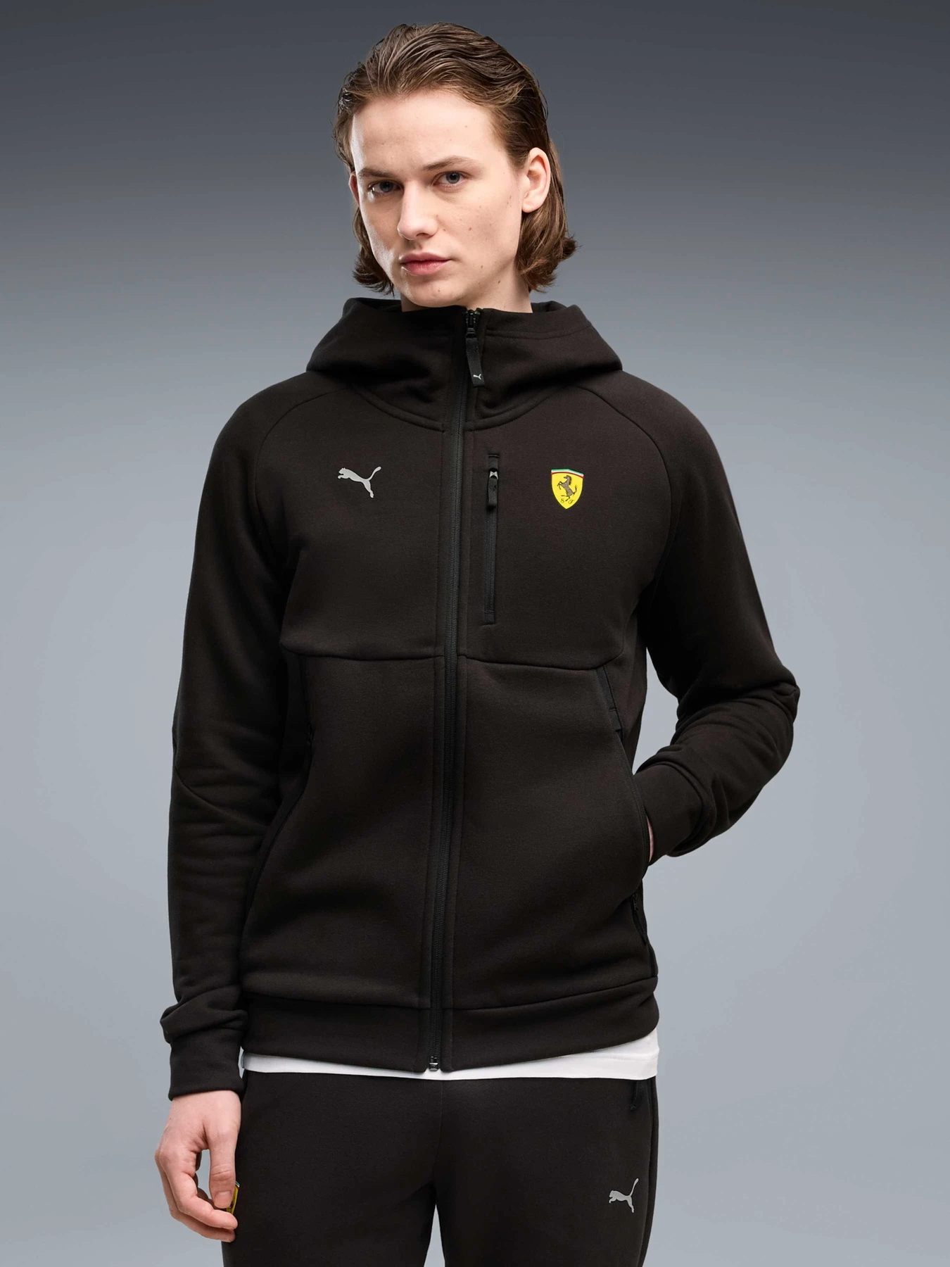 Худи и свитшоты PUMA Ferrari Tech Jacket модель 637491 Фото