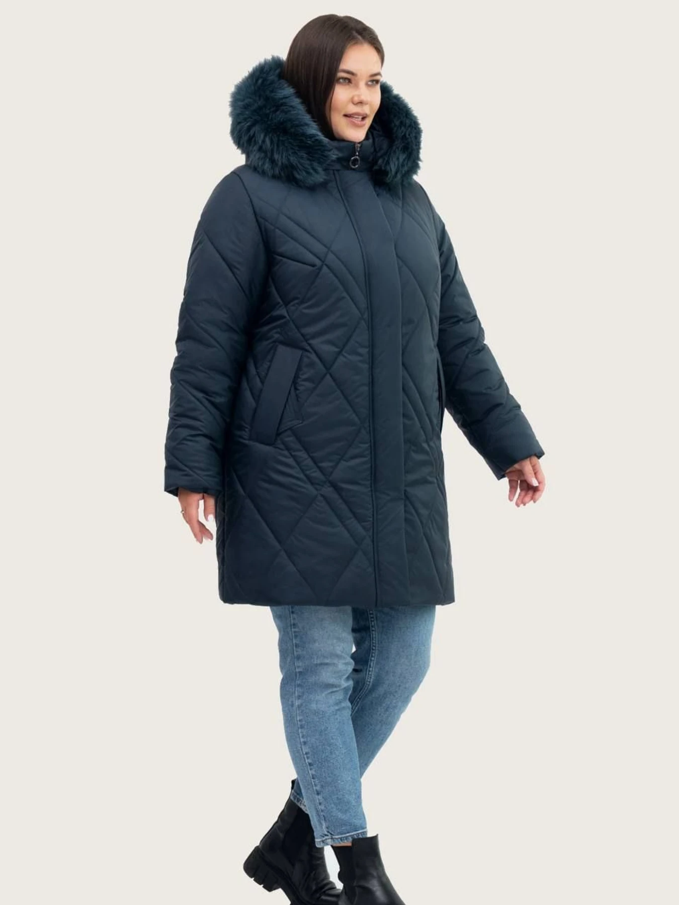 Куртки и дубленки UVENTUM модель LRD-12-pes-GRN Куртки и дубленки UVENTUM модель LRD-12-pes-GRN Фото