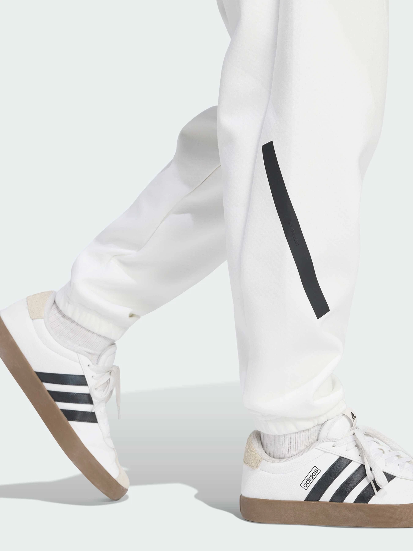 Брюки Adidas ZNE модель KF3817 Фото