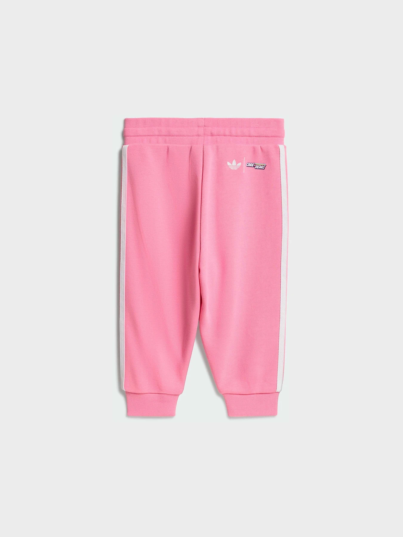 Костюми Adidas Graphics модель KS4223 Костюми Adidas Graphics модель KS4223 Фото