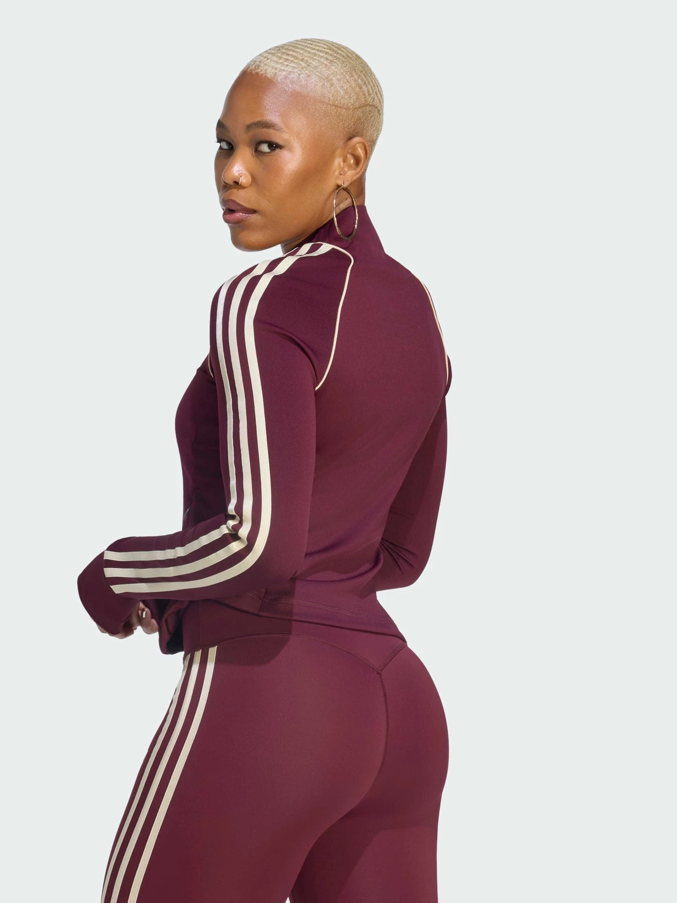 Худі та світшоти Adidas модель KT7027 Фото