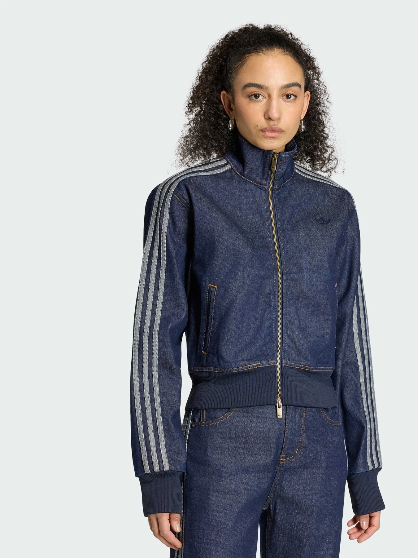 Куртки та дублянки Adidas модель KQ6491 Фото