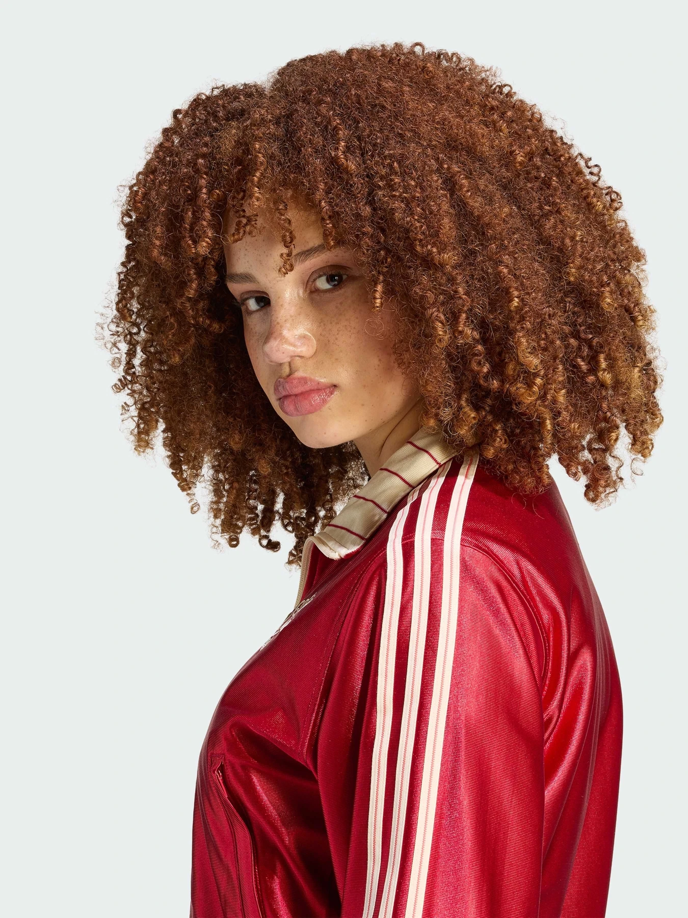 Худі та світшоти Adidas модель KT1850 Фото