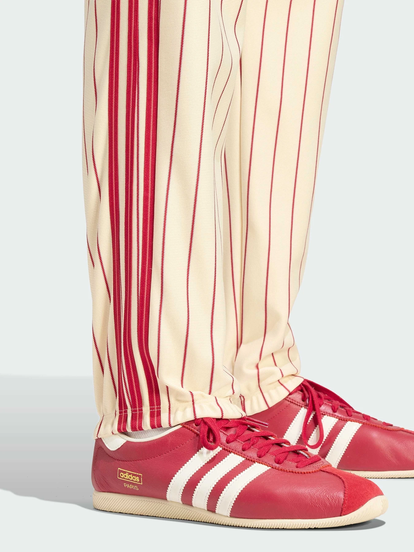 Брюки Adidas модель KT1851 Брюки Adidas модель KT1851 Фото