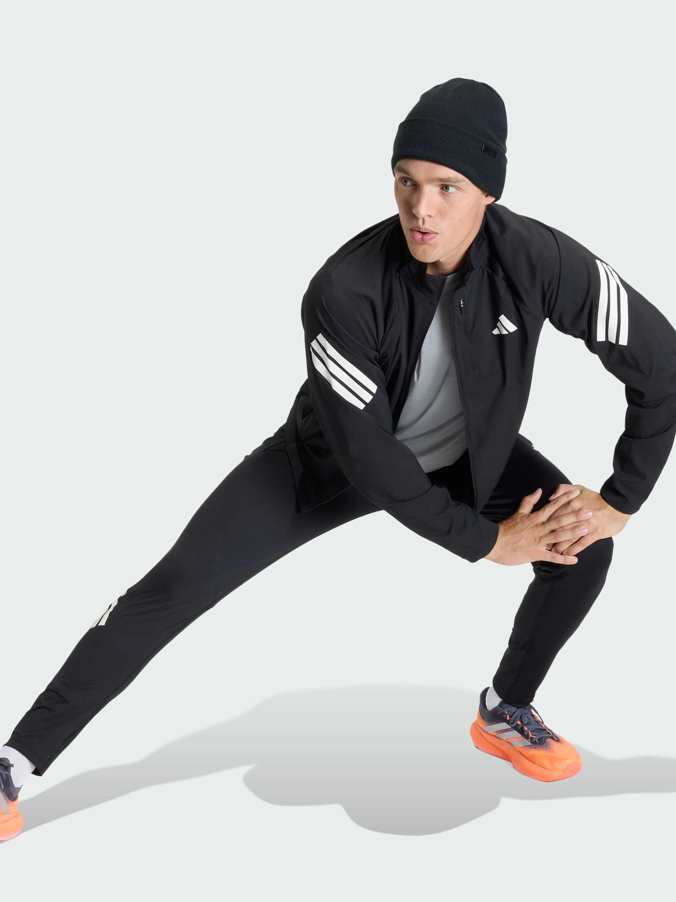 Куртки и дубленки Adidas модель JZ7717 Фото