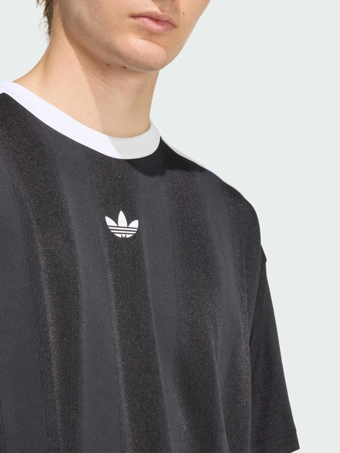 Футболки и поло Adidas Adicolor модель KD5830 Футболки и поло Adidas Adicolor модель KD5830 Фото