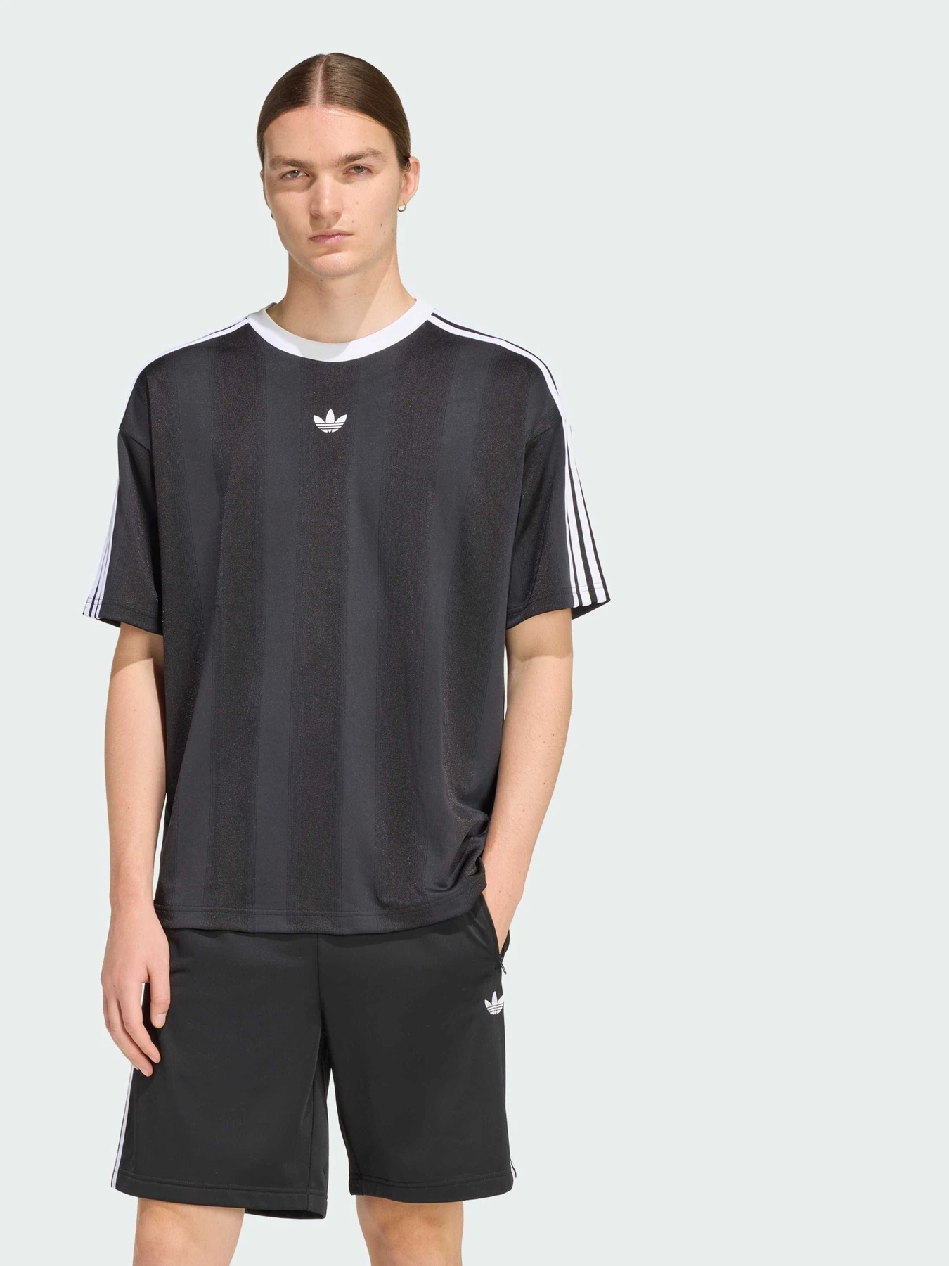 Футболки и поло Adidas Adicolor модель KD5830 Футболки и поло Adidas Adicolor модель KD5830 Фото