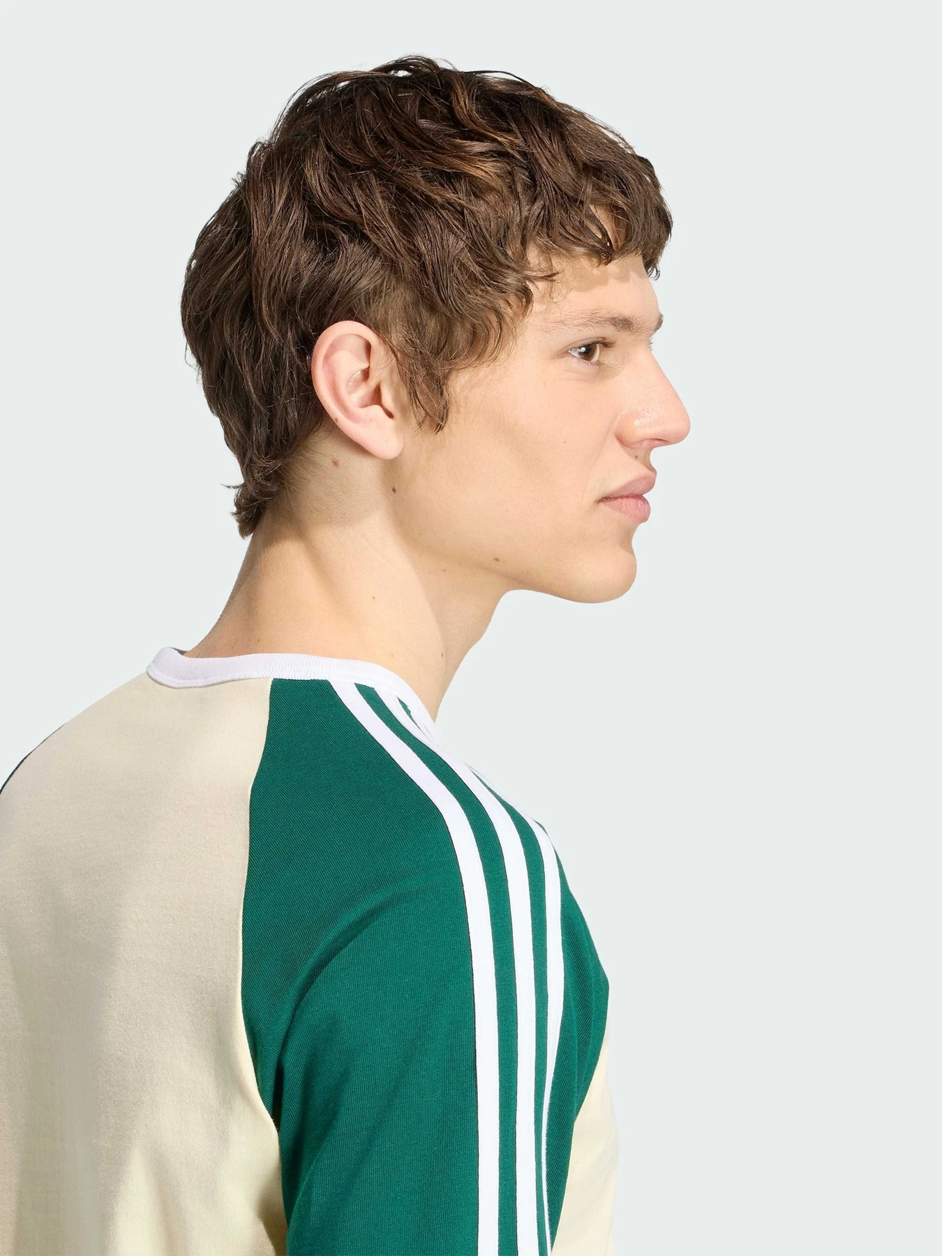 Худі та світшоти Adidas 3 Stripes модель KT5063 Фото