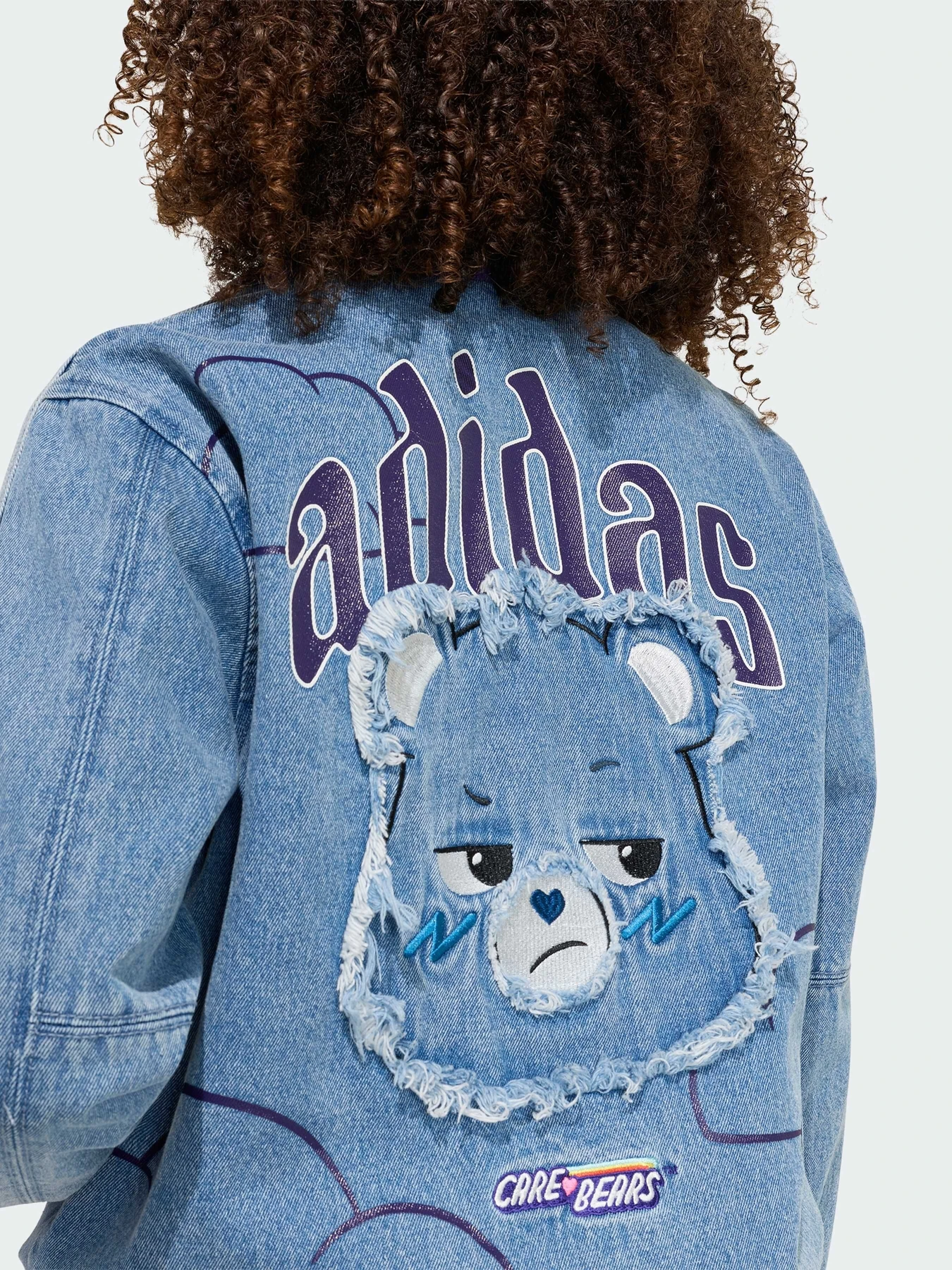 Куртки и дубленки Adidas Graphics модель KS1734 Фото