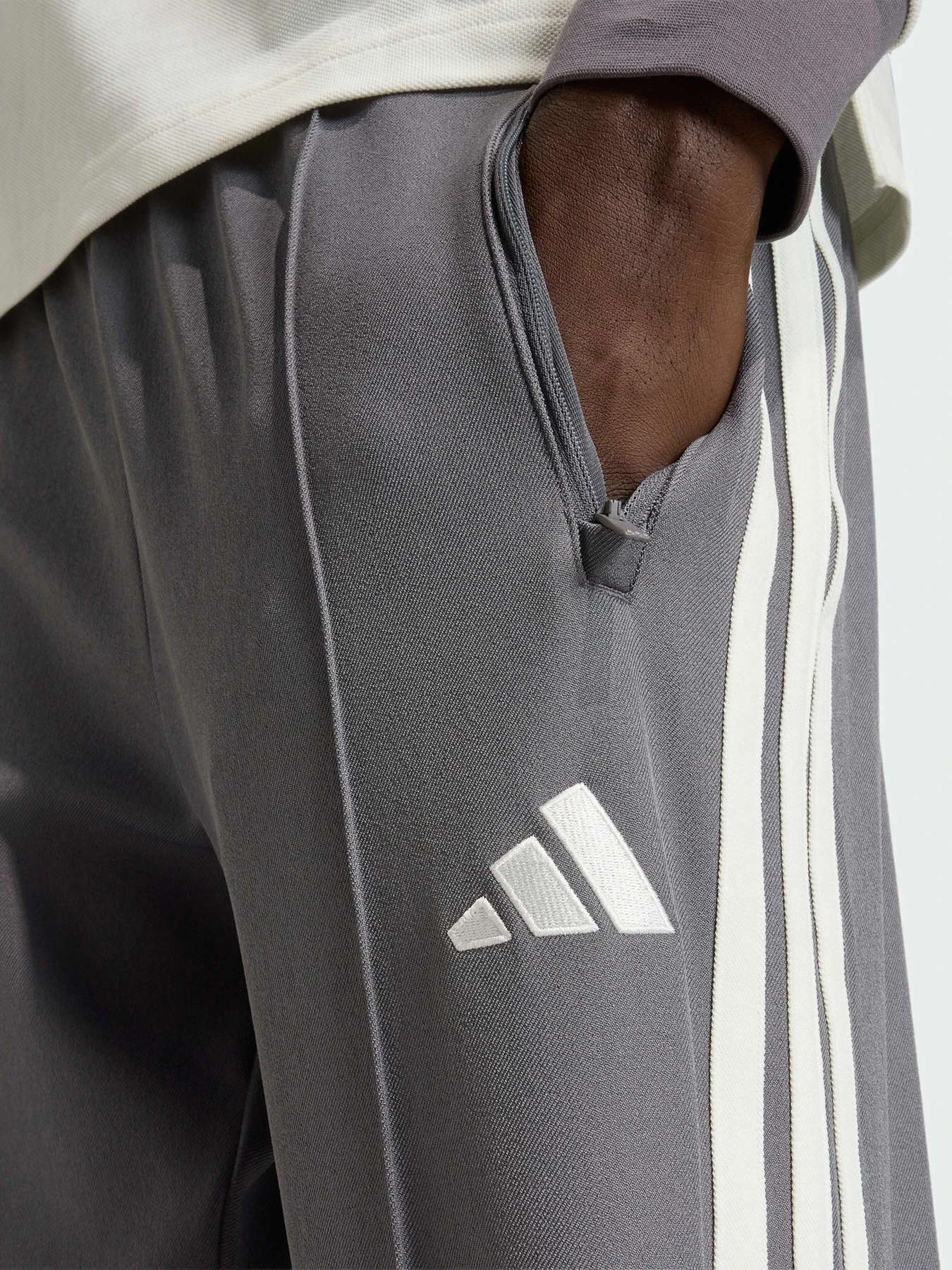 Штани Adidas модель KR3571 Штани Adidas модель KR3571 Фото