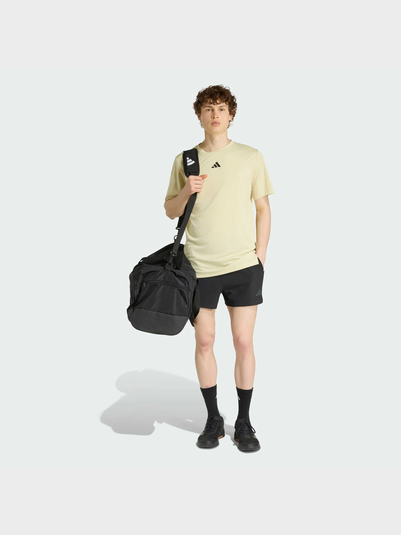 Футболки и поло Adidas модель KS1146 Футболки и поло Adidas модель KS1146 Фото