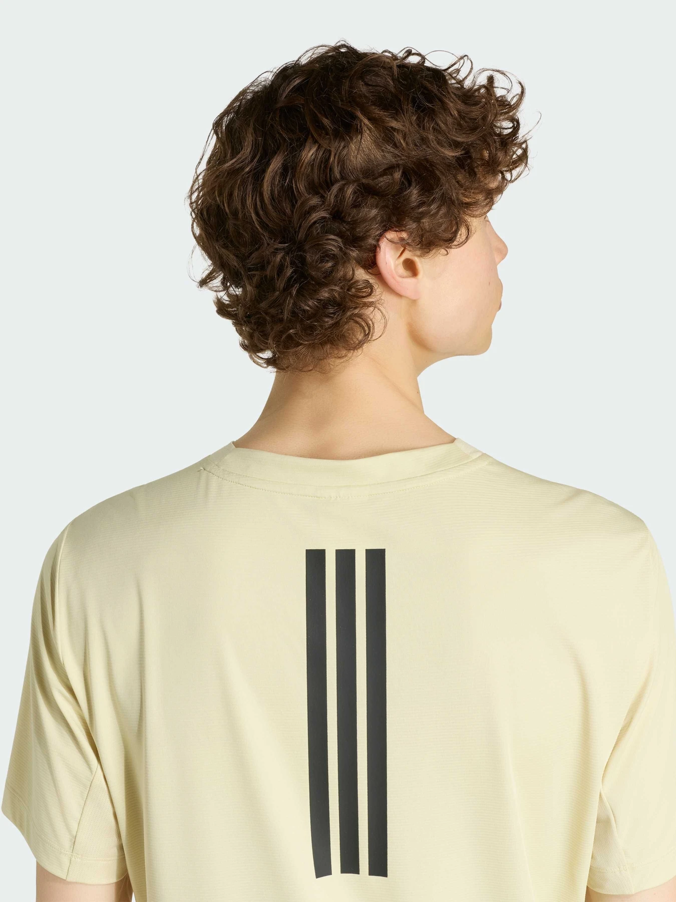 Футболки и поло Adidas модель KS1146 Футболки и поло Adidas модель KS1146 Фото